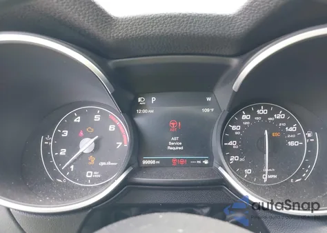 2018 Alfa Romeo Stelvio Sport Awd из США, поврежденный, VIN ZASFAKPN8J7B58624